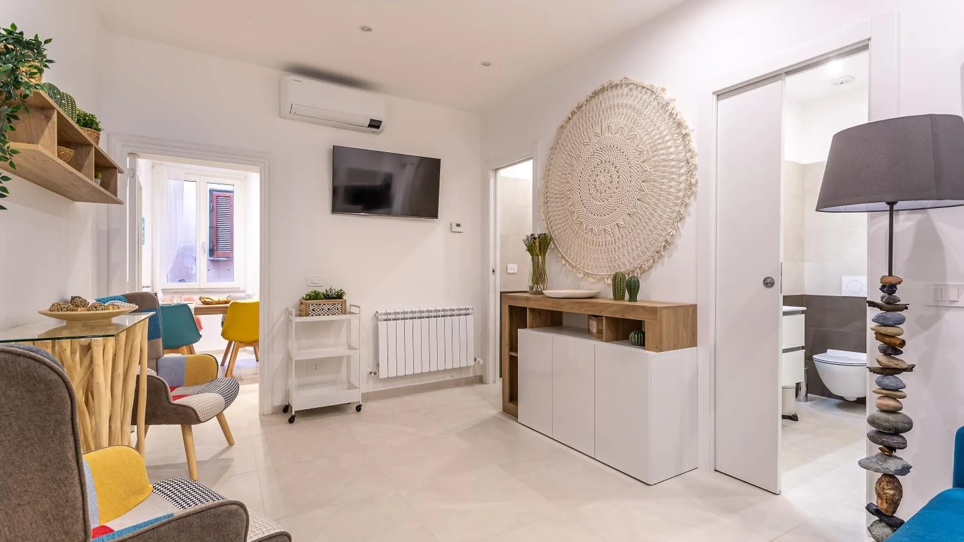 Iflat New Cozy Retreat Near The Colosseum Rome Apartment