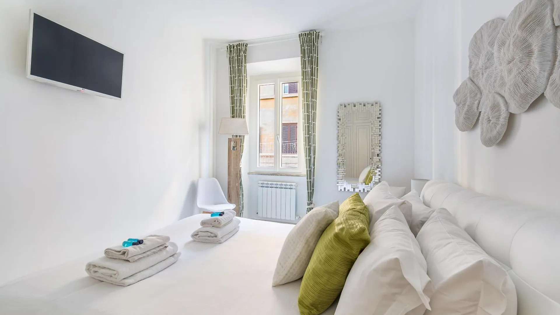 Iflat New Cozy Retreat Near The Colosseum Rome